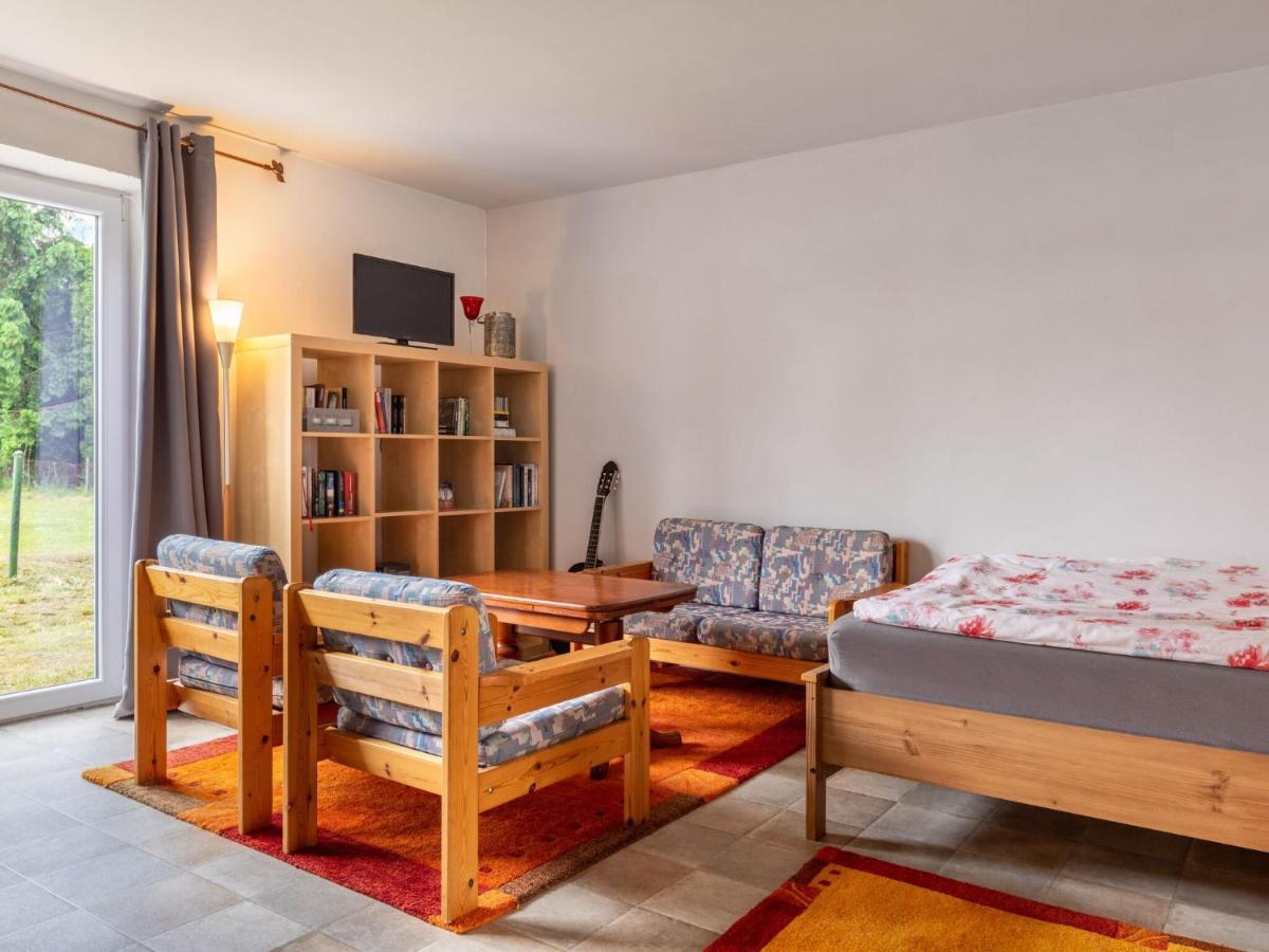 Snug Holiday Home In Divitz Spoldershagen Near Skydiving 外观 照片